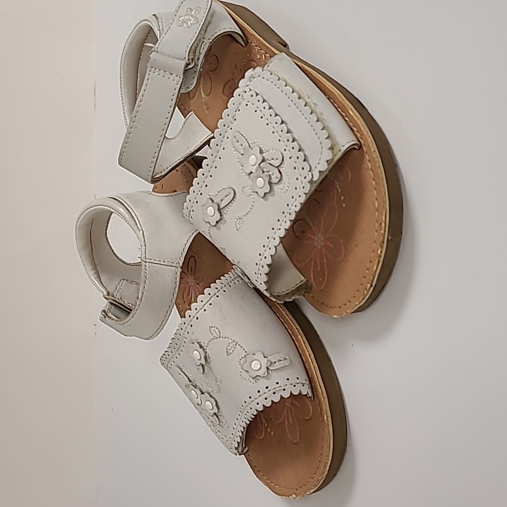 Osh Kosh White Sandals - Size 11